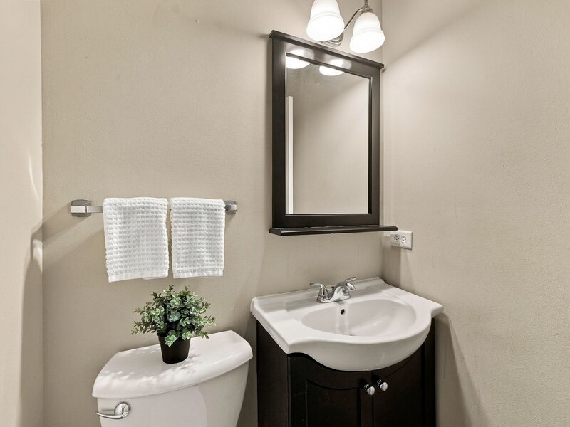502 Saratoga Court Oswego IL 60543