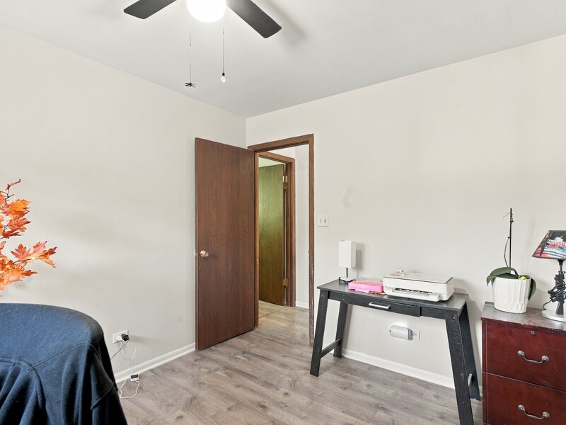 1036 Foxworth Boulevard Lombard IL 60148