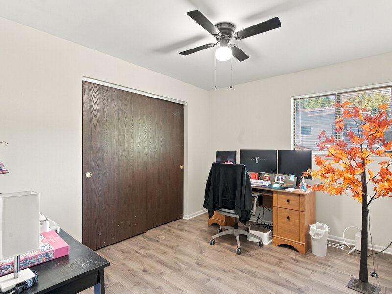 1036 Foxworth Boulevard Lombard IL 60148
