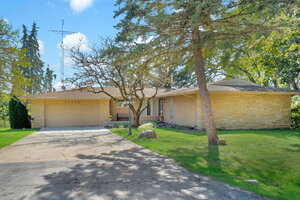 Photo of 11375 James Court Genoa IL 60135