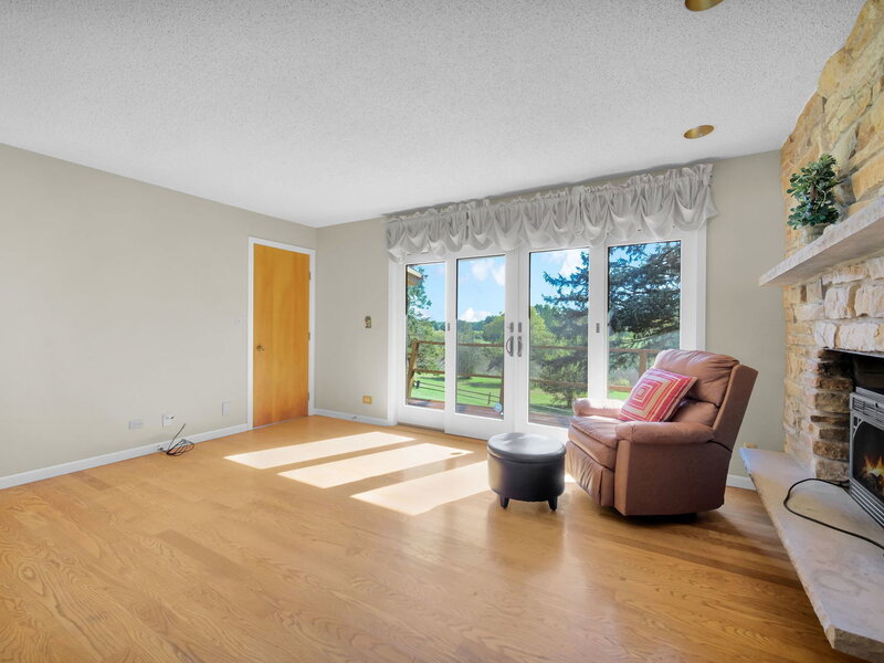 11375 James Court Genoa IL 60135