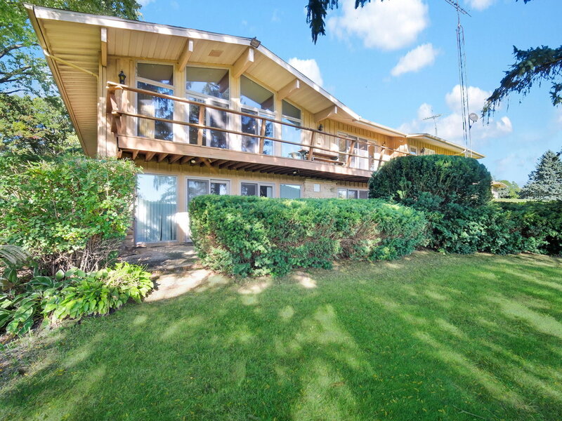 11375 James Court Genoa IL 60135