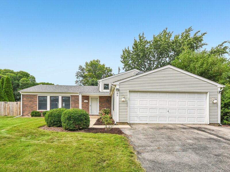 89 Foxcroft Road Naperville IL 60565