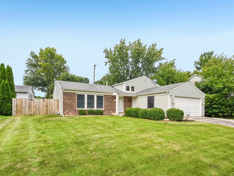 89 Foxcroft Road Naperville IL 60565