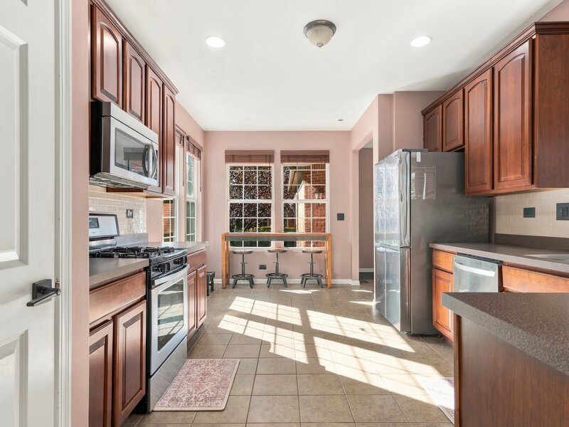 1469 Yellowstone Drive Streamwood IL 60107