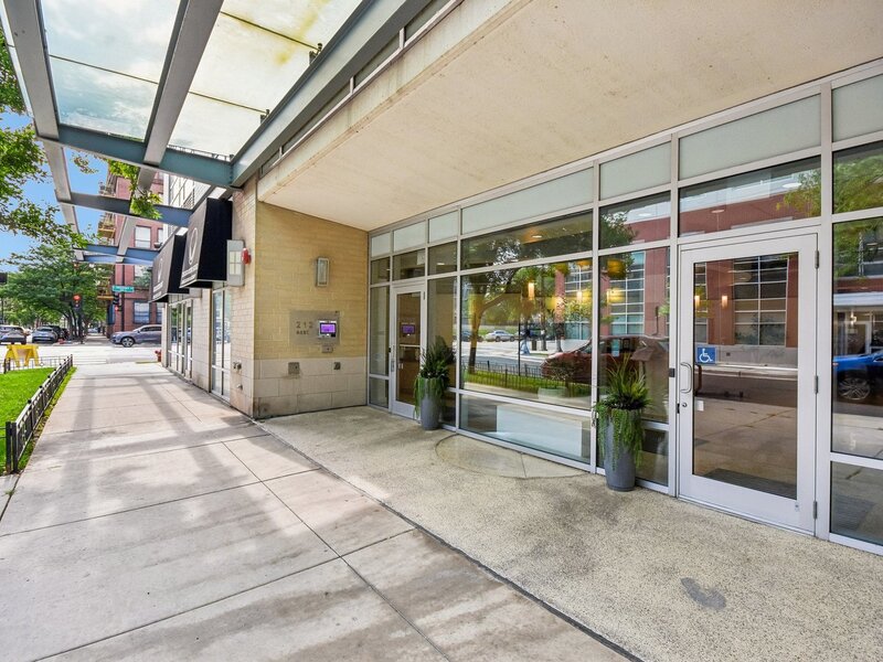 212 E Cullerton Street Chicago IL 60616