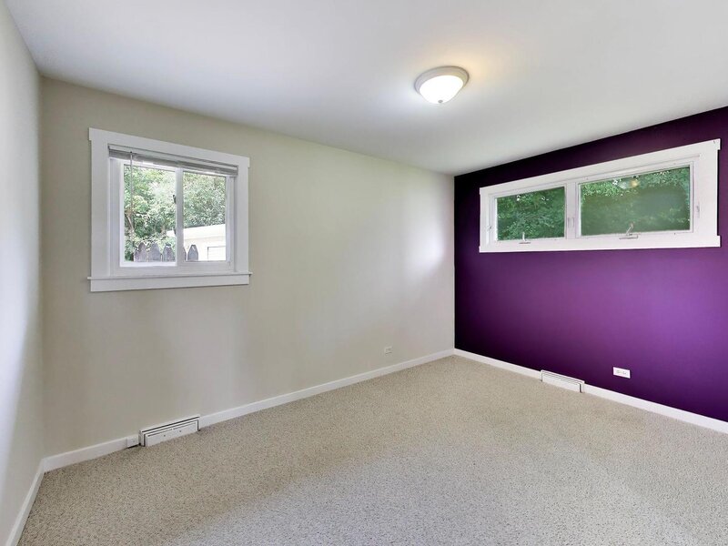 466 N Ridgeland Avenue Elmhurst IL 60126