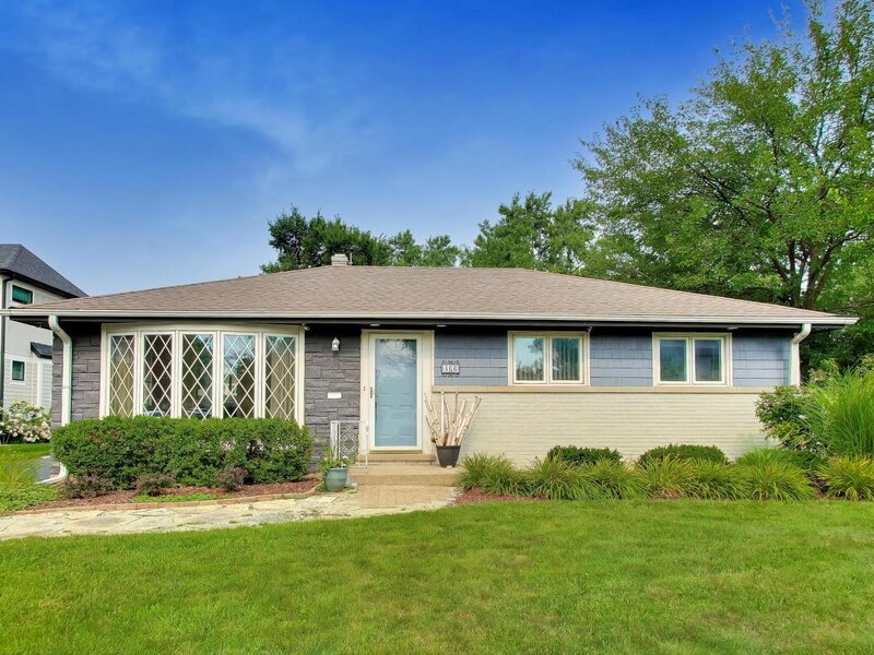 466 N Ridgeland Avenue Elmhurst IL 60126