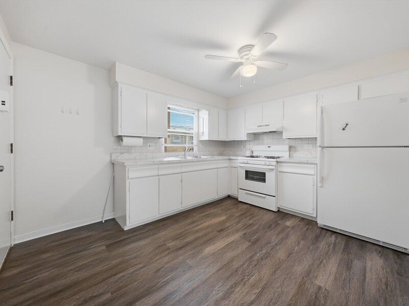 6927 W 64th Place Chicago IL 60638