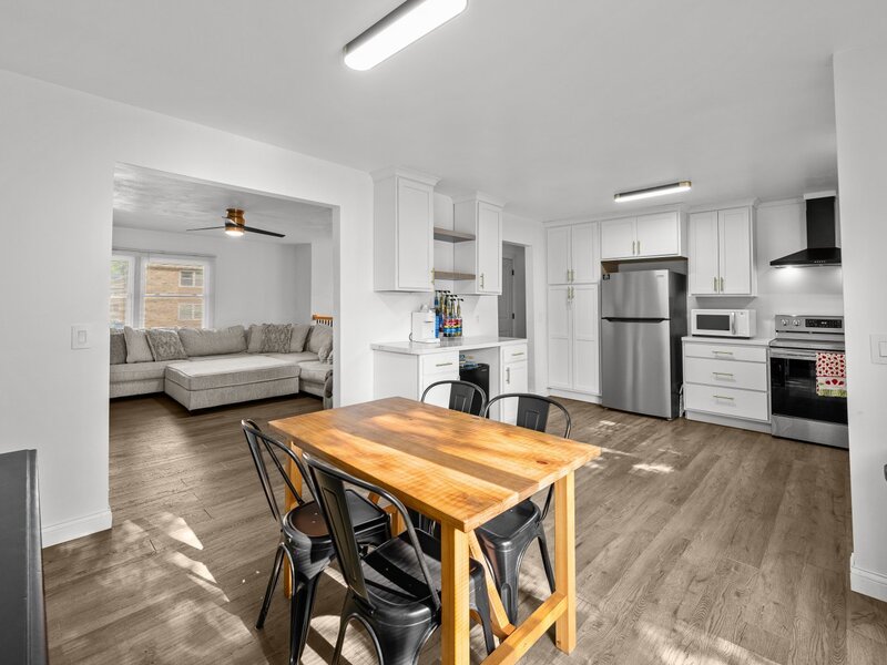 1810 15th Street Silvis IL 61282