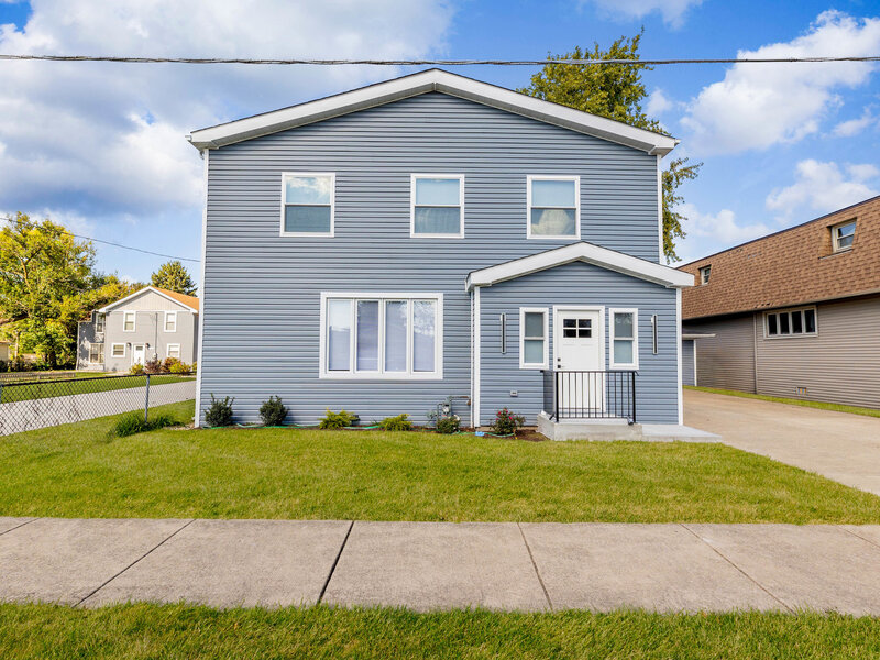 5708 W 84th Place Burbank IL 60459