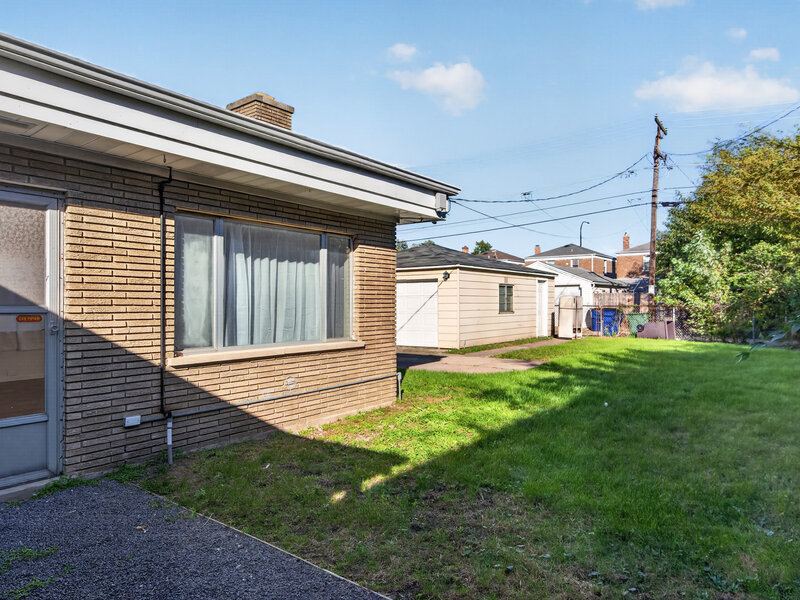 1627 S 56th Court Cicero IL 60804