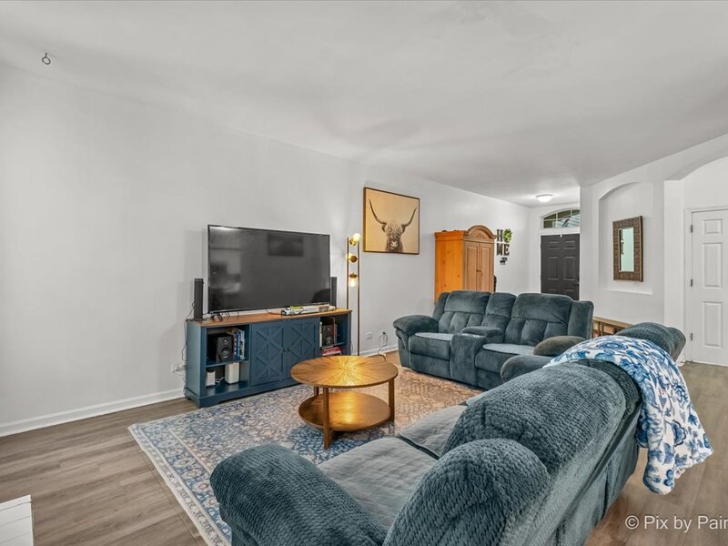 2304 Sandy Creek Drive Algonquin IL 60102