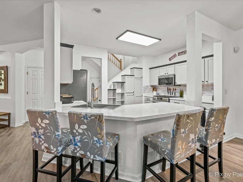 2304 Sandy Creek Drive Algonquin IL 60102