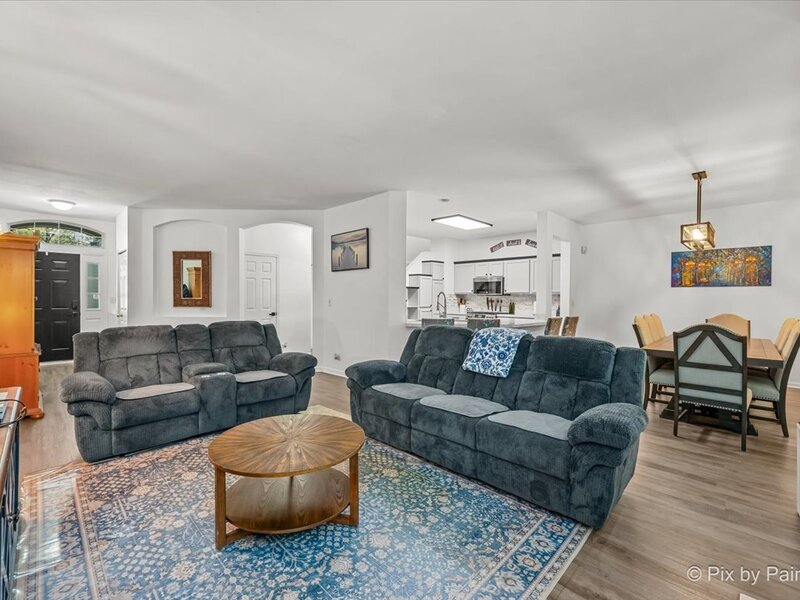 2304 Sandy Creek Drive Algonquin IL 60102