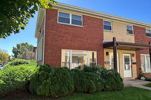 Photo of 218 Linn Court North Aurora IL 60542
