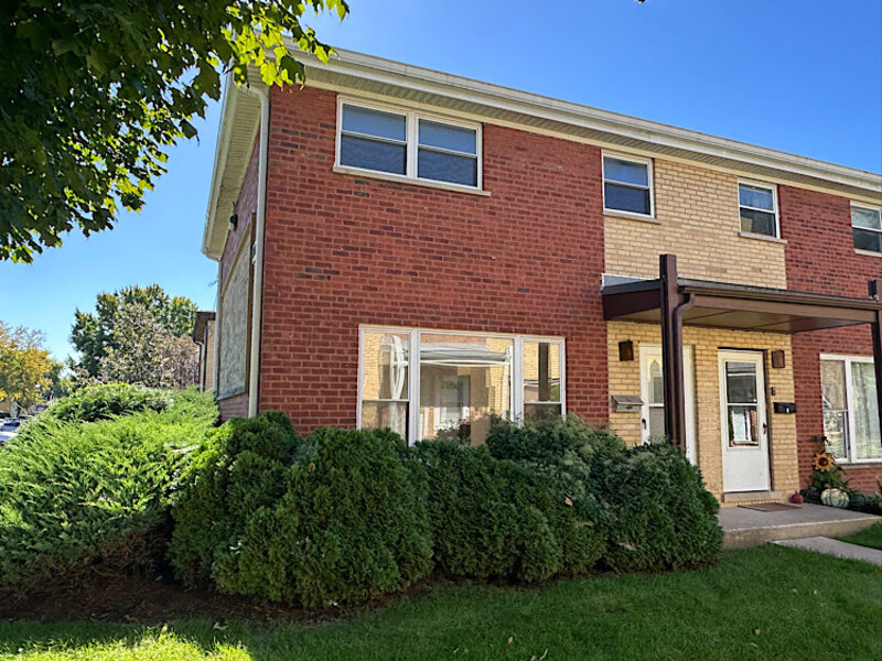 218 Linn Court North Aurora IL 60542