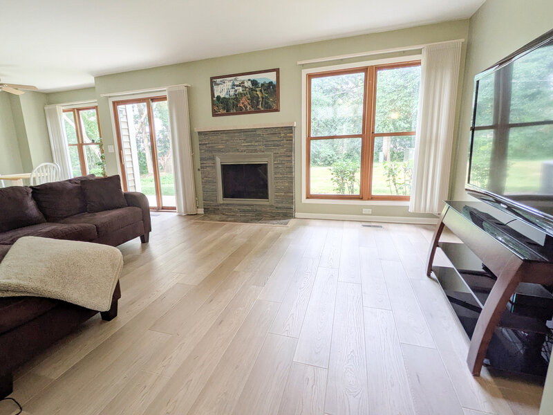 305 Stonefield Court Schaumburg IL 60173