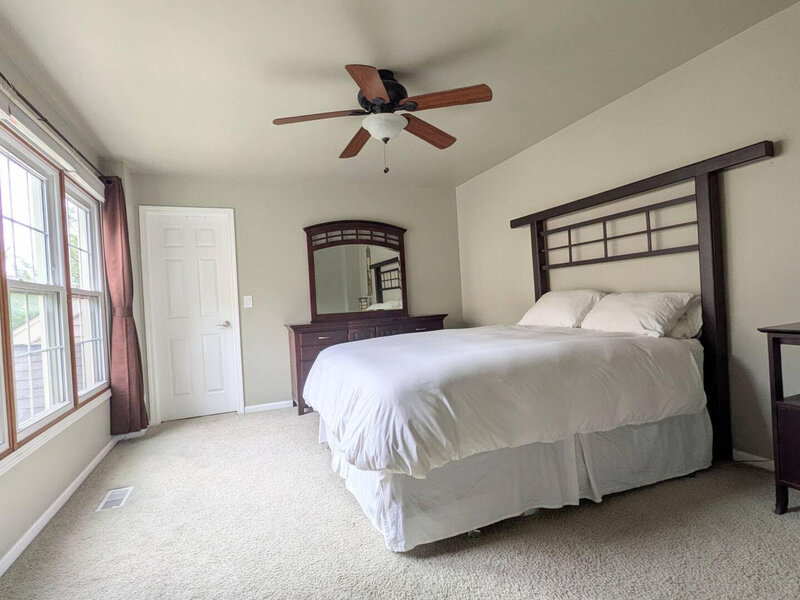 305 Stonefield Court Schaumburg IL 60173