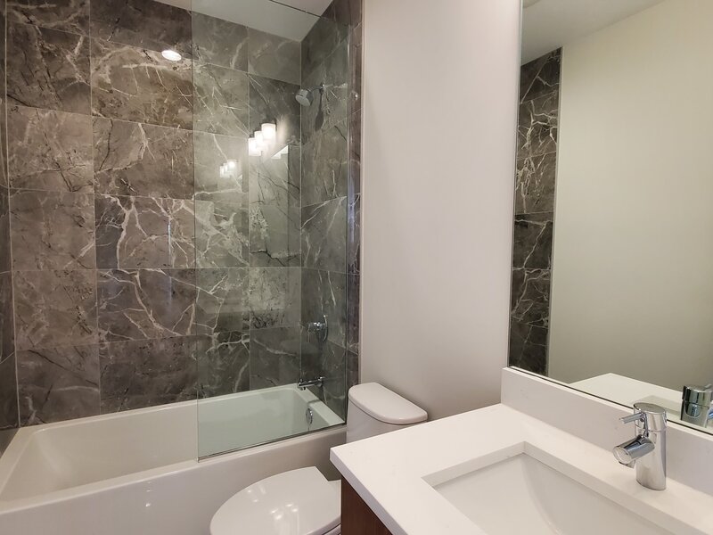 4928 N Damen Avenue Chicago IL 60625
