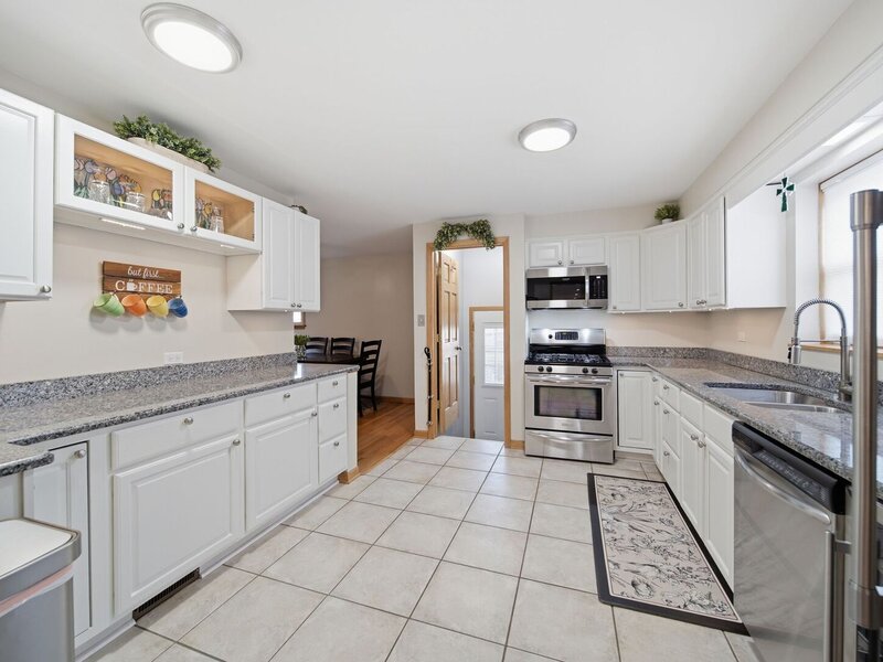 11001 S Albany Avenue Chicago IL 60655