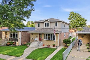 Photo of 11001 S Albany Avenue Chicago IL 60655