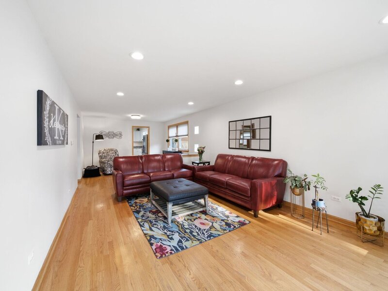 11001 S Albany Avenue Chicago IL 60655