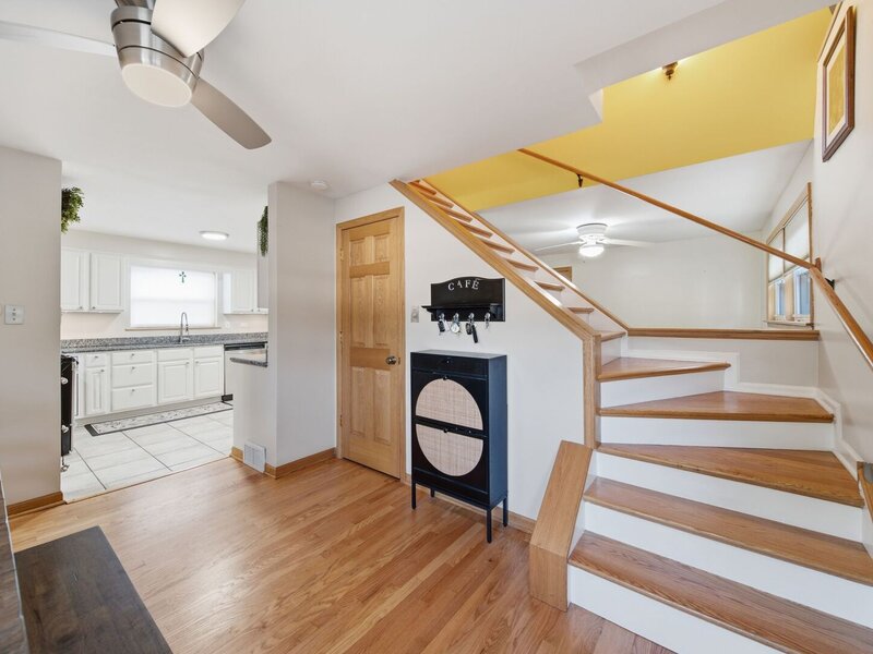 11001 S Albany Avenue Chicago IL 60655