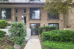 Photo of 1709 Northfield Square Northfield IL 60093