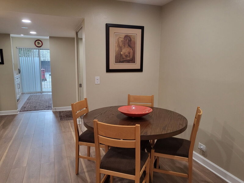 1709 Northfield Square Northfield IL 60093