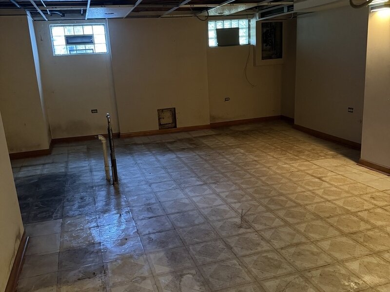 1101 W 93rd Street Chicago IL 60620