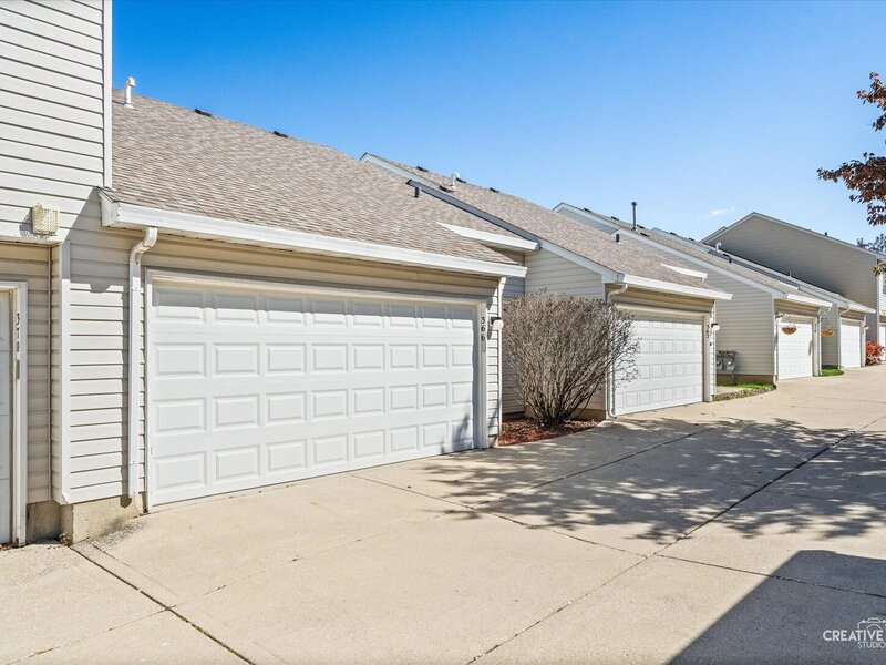 366 Magnolia Court Bolingbrook IL 60440
