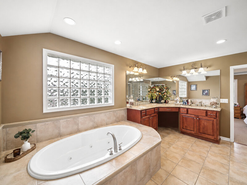 415 Ranch Road Wheaton IL 60187