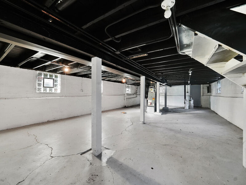 10504 S Lafayette Avenue Chicago IL 60628