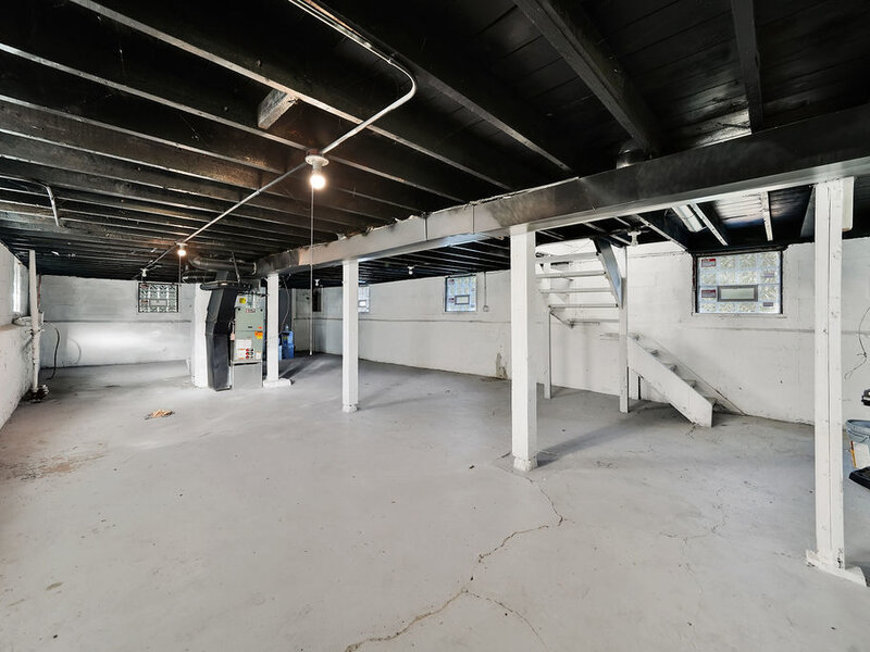 10504 S Lafayette Avenue Chicago IL 60628
