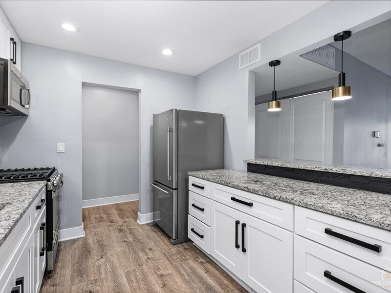 5001 Carriageway Drive Rolling Meadows IL 60008