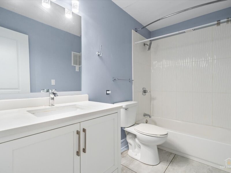 5001 Carriageway Drive Rolling Meadows IL 60008