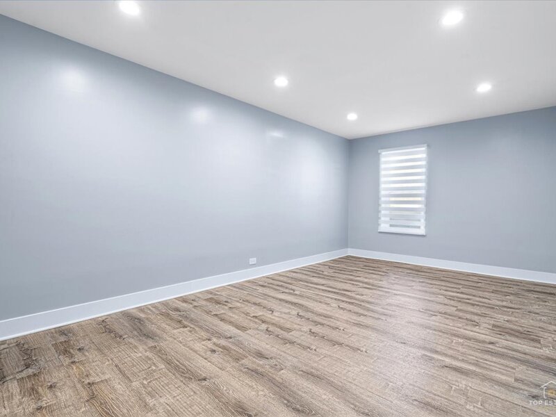 5001 Carriageway Drive Rolling Meadows IL 60008