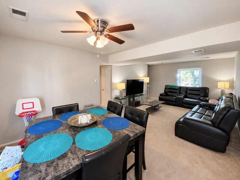 950 Purdue Lane Matteson IL 60443