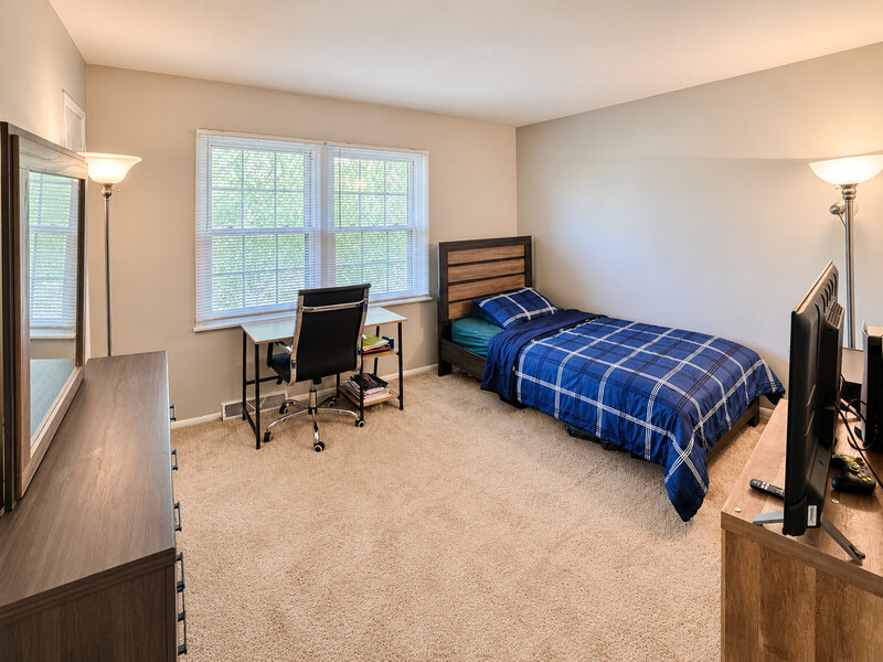 950 Purdue Lane Matteson IL 60443