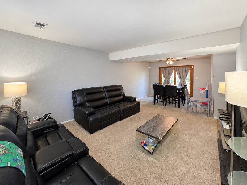 950 Purdue Lane Matteson IL 60443