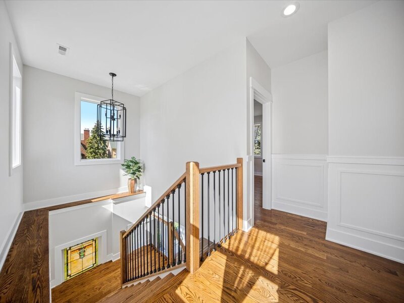 7048 26th Parkway Berwyn IL 60402