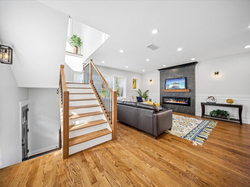 7048 26th Parkway Berwyn IL 60402