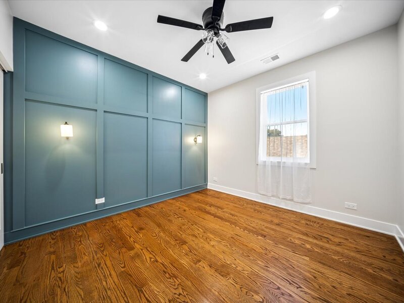 7048 26th Parkway Berwyn IL 60402
