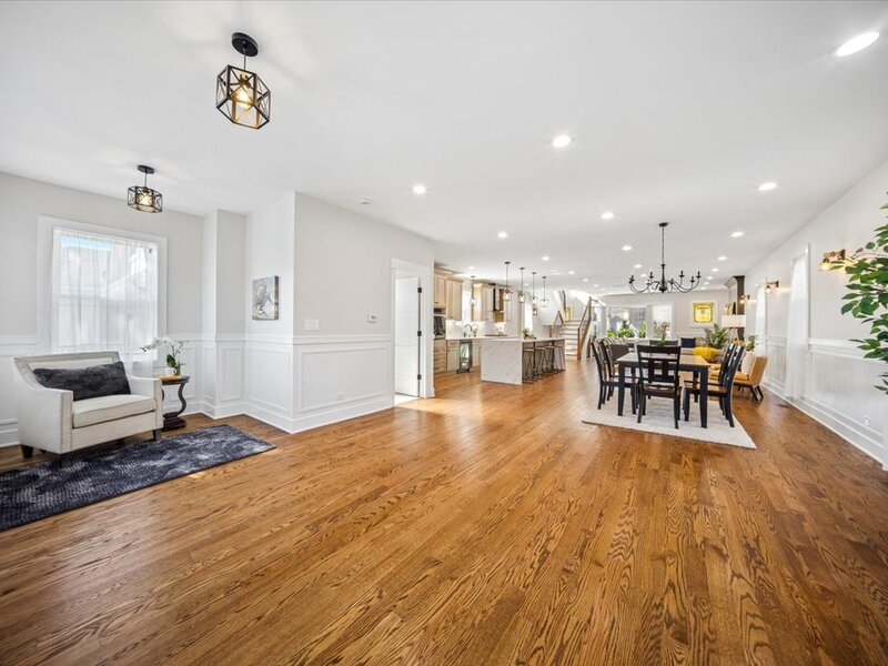 7048 26th Parkway Berwyn IL 60402