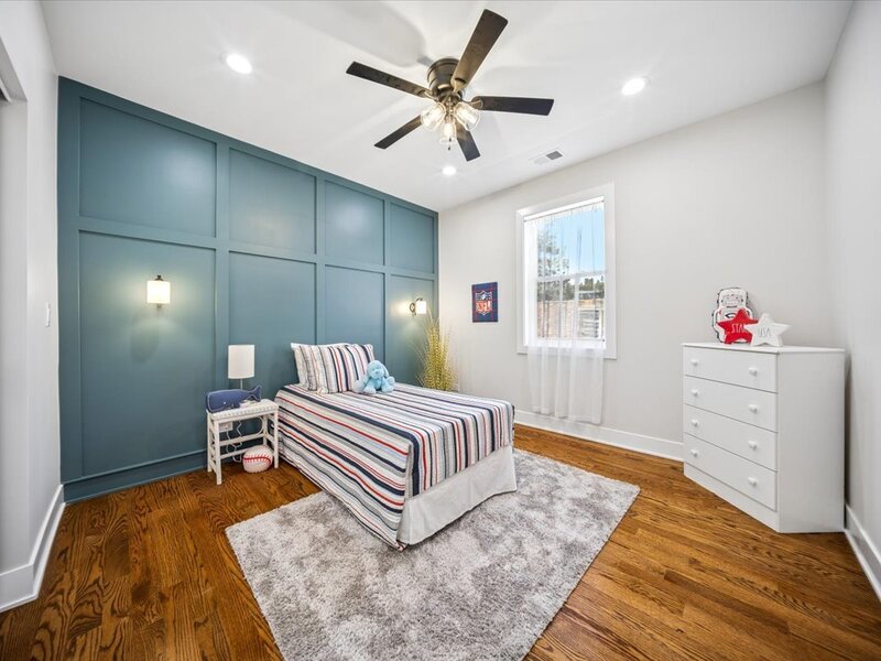 7048 26th Parkway Berwyn IL 60402