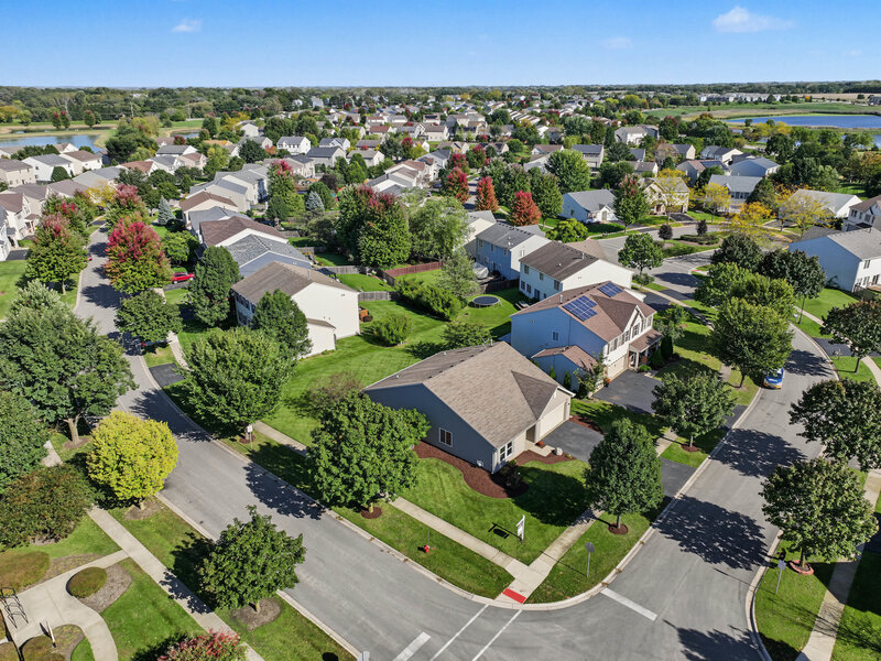 756 Glen Cove Lane Pingree Grove IL 60140