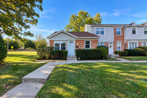 Photo of 1051 Ashton Court Streamwood IL 60107 Unit 1051