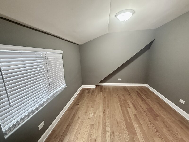 3337 N Orange Avenue Chicago IL 60634