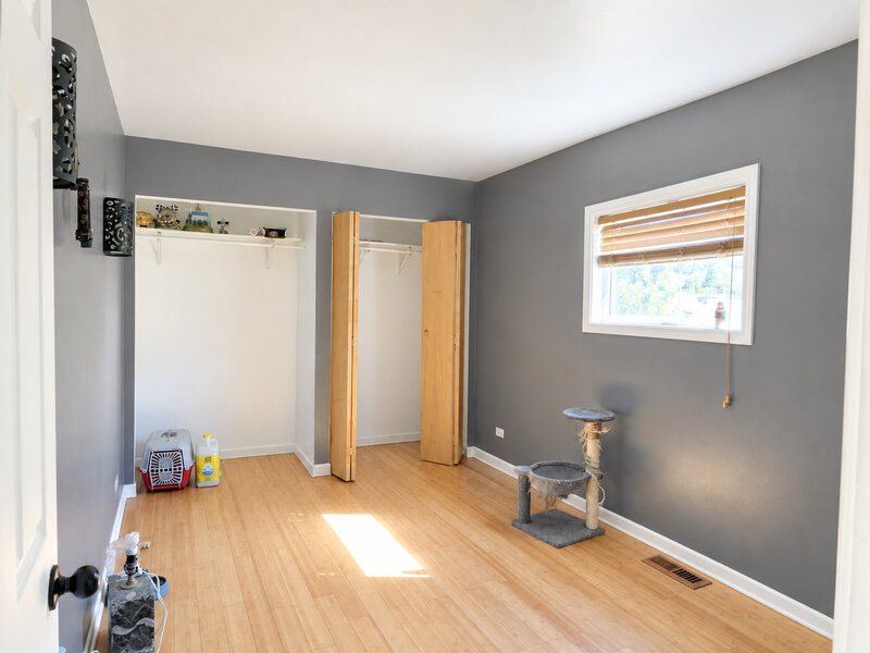 14327 Millard Avenue Midlothian IL 60445